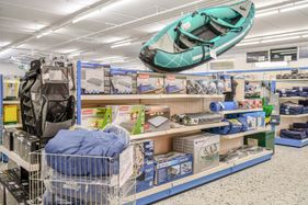 Shop Innen Pfaff Camping GmbH